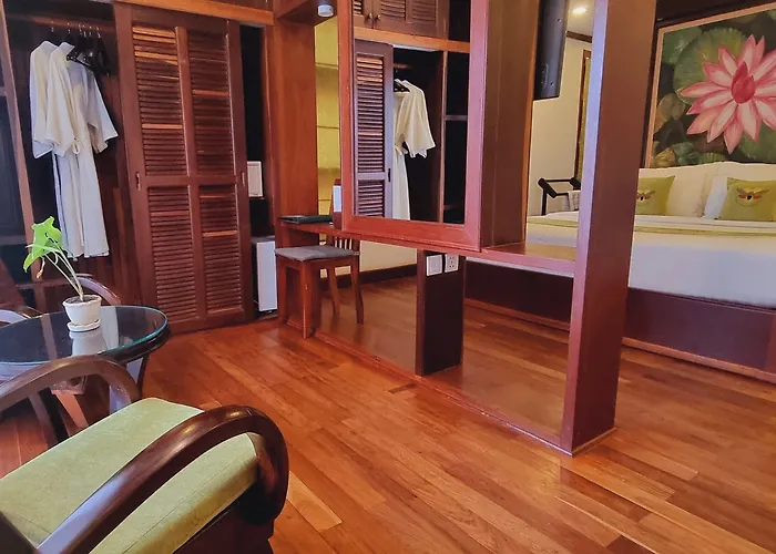 Maison Saiko Angkor Boutique Hotel 4*